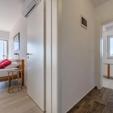 By Interhome